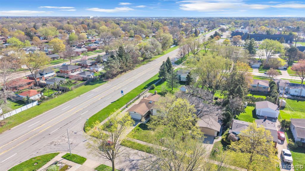 9498 Bassett Street, Livonia, MI 48150 — Photo 46