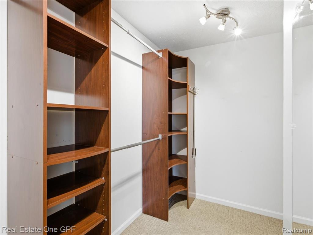 1715 River Road, 22, St. Clair, MI 48079 — Photo 38