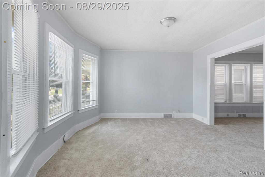 6073/6075 Whitewood Street, Detroit, MI 48210 — Photo 3