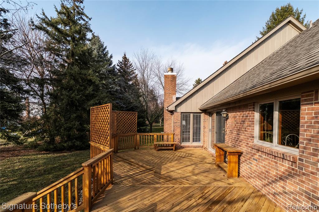 16819 Country Knoll Drive, Northville, MI 48168 — Photo 8