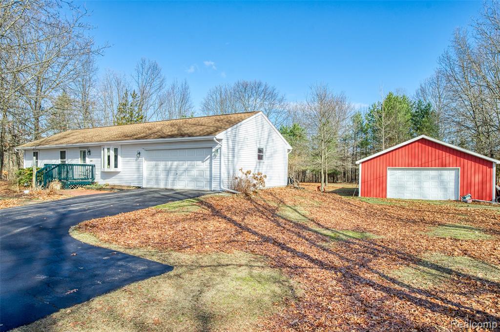 19876 Doyle Road, Gregory, MI 48137 — Photo 42