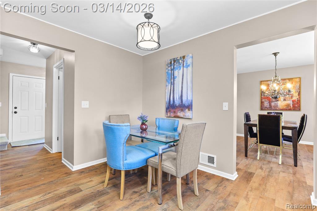 1082 Rue Deauville Boulevard, Ypsilanti, MI 48198 — Photo 9