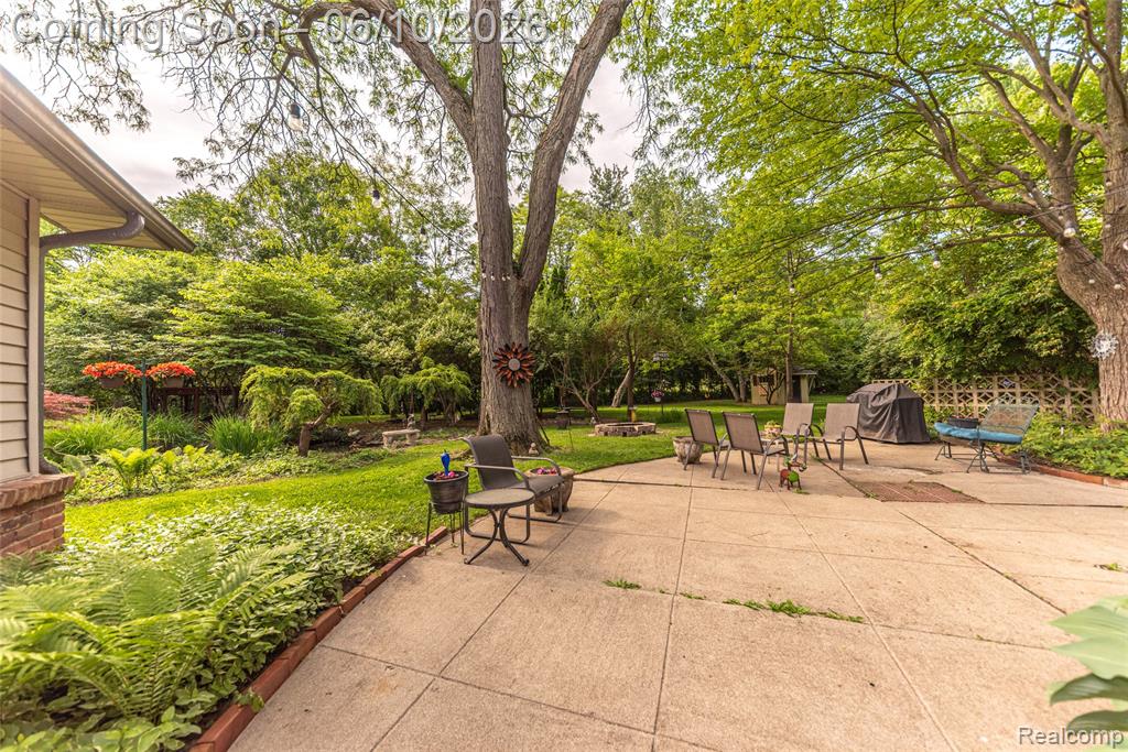 3887 Stonecrest Road, West Bloomfield, MI — Photo 14