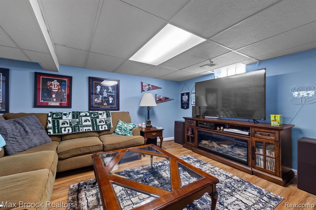 490 ROTH Boulevard, Clawson, MI — Photo 21