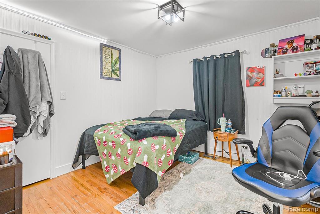 5336 Mansfield Avenue, Sterling Heights, MI 48310 — Photo 16
