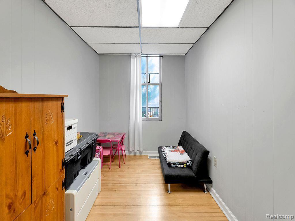 1041 LEWERENZ Street, Detroit, MI 48209 — Photo 11