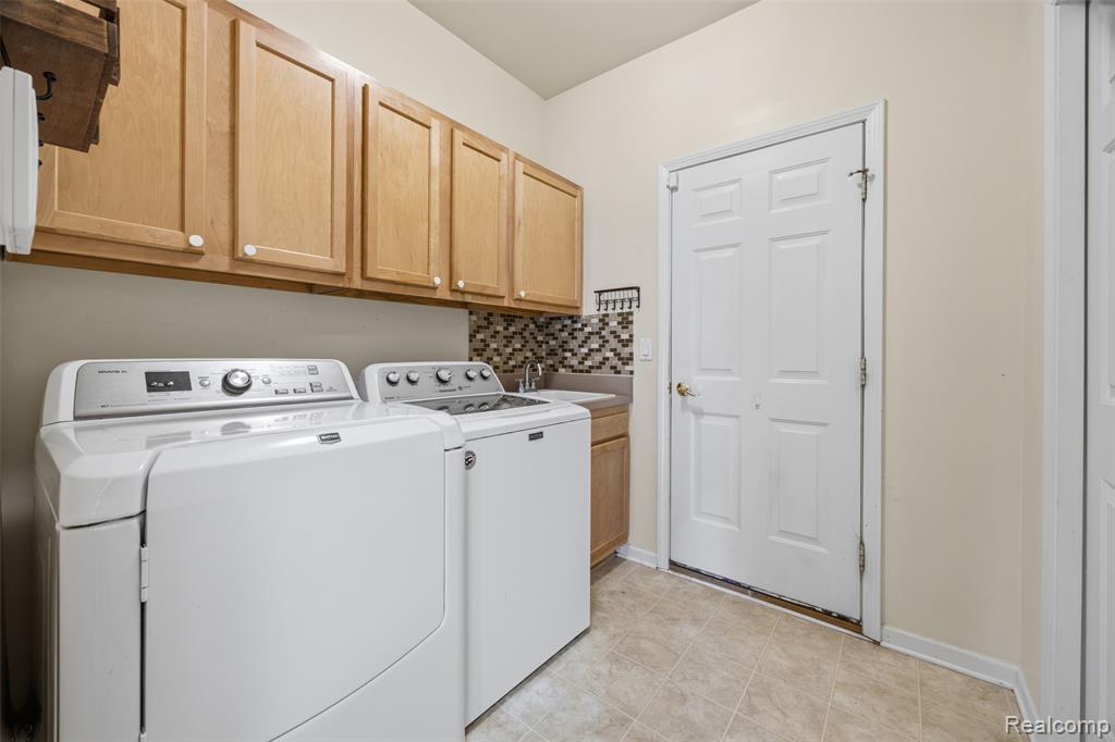 4080 Forest Bridge Drive, Canton, MI 48188 — Photo 46