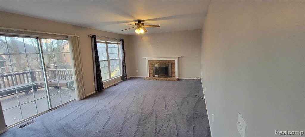 543 ARLINGTON Drive, Rochester Hills, MI 48307 — Photo 2