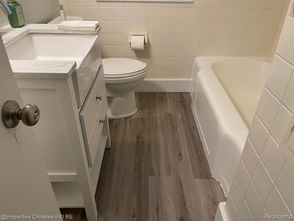 724 Winchester Avenue, Lincoln Park, MI 48146 — Photo 8