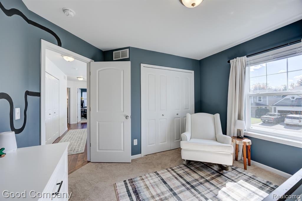 907 RIVERSTONE Court, Milford, MI 48381 — Photo 40