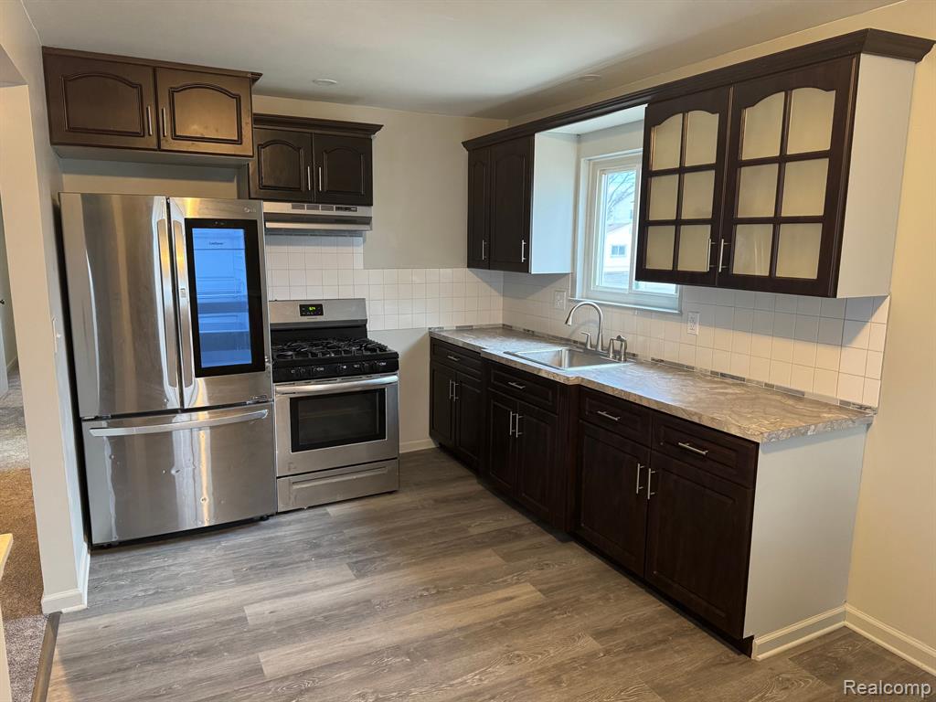 8739 REPUBLIC Avenue, Warren, MI 48089 — Photo 7