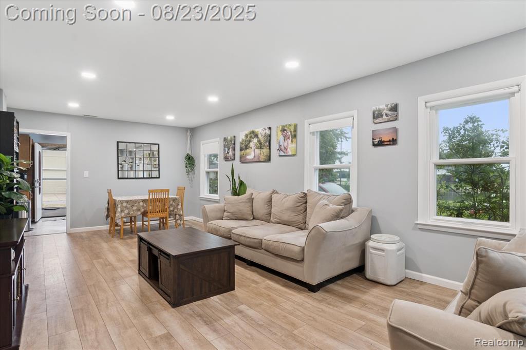 9037 Buckingham Street, White Lake, MI — Photo 8