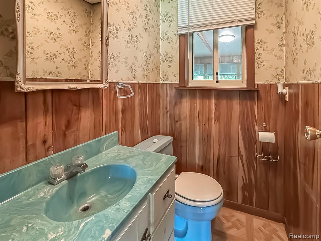 4169 N Belsay Road, Flint, MI 48506 — Photo 19