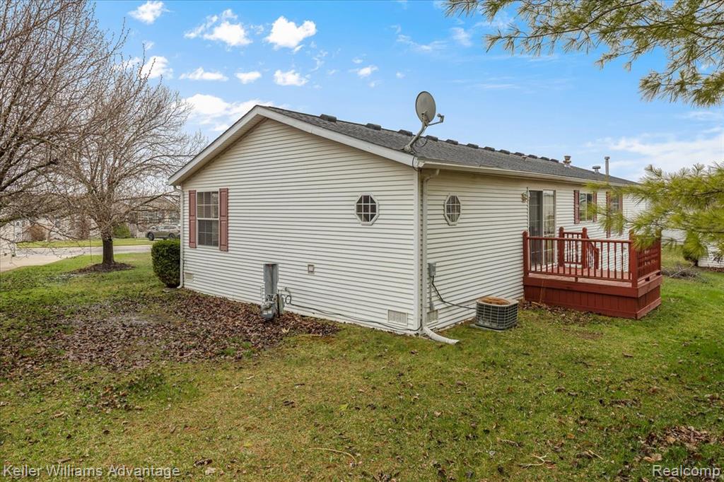 22 Ridgeway, Saline, MI 48176 — Photo 25