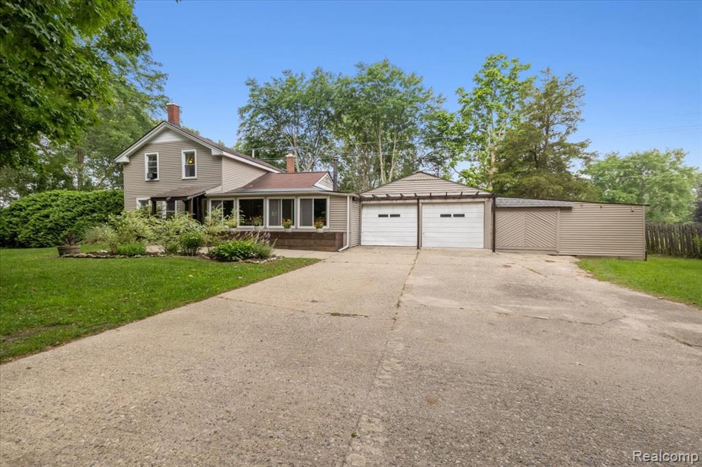 16036 Worden Road, Holly, MI 48442