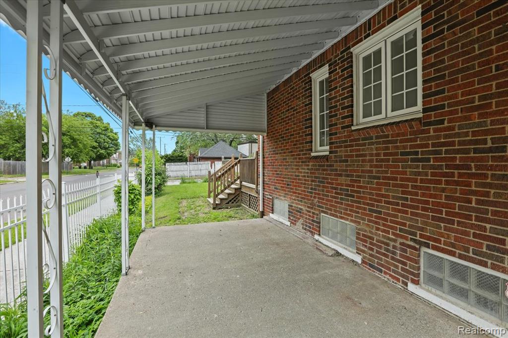 294 Riverside Drive, Detroit, MI 48215 — Photo 34