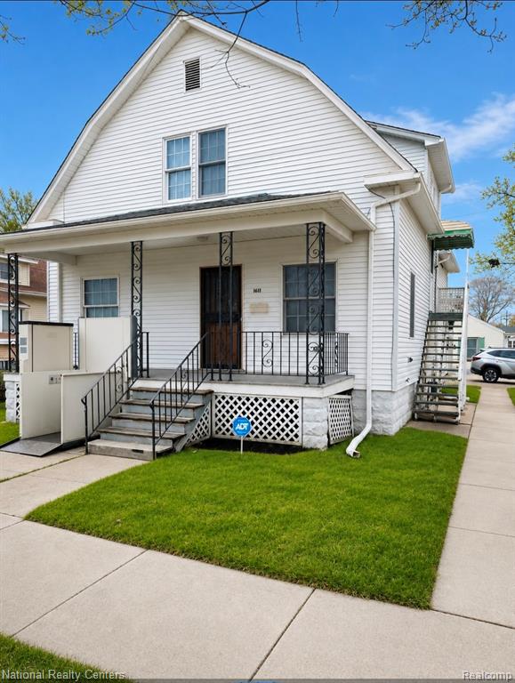 1611 S Erie Street, Bay City, MI 48706