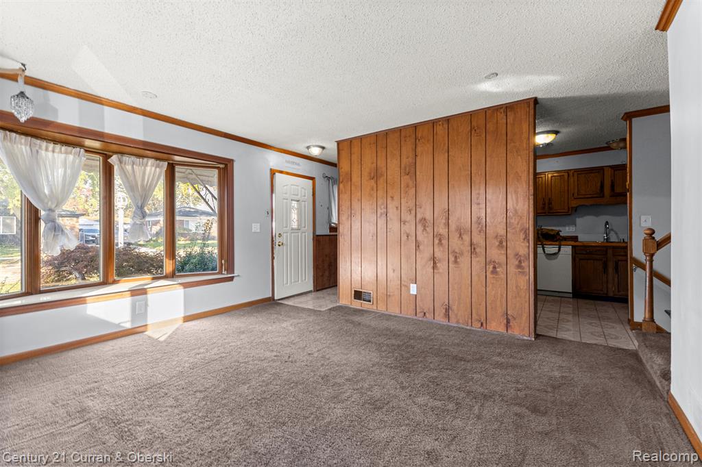 8319 Ziegler Street, Taylor, MI 48180 — Photo 3
