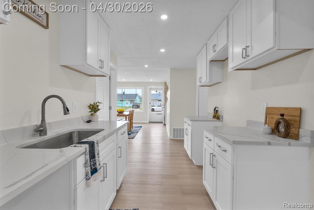 8248 Birch Street, Taylor, MI 48180 — Photo 12