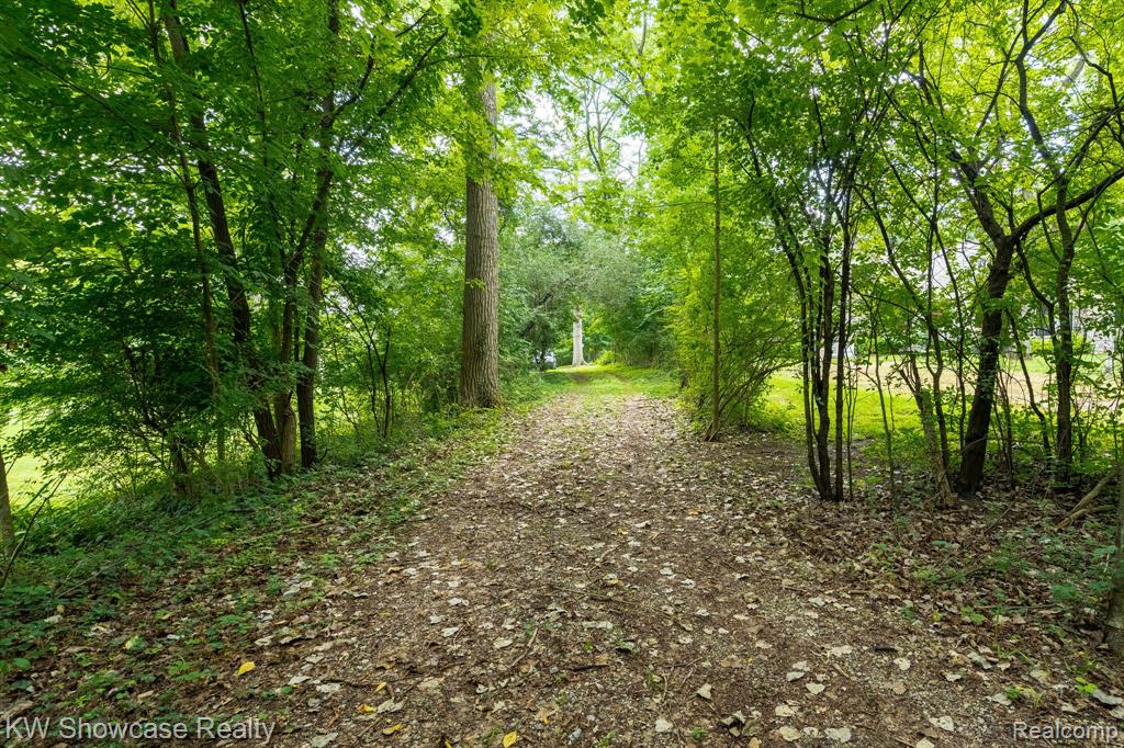43550 RESERVOIR Street, Plymouth, MI 48170 — Photo 9