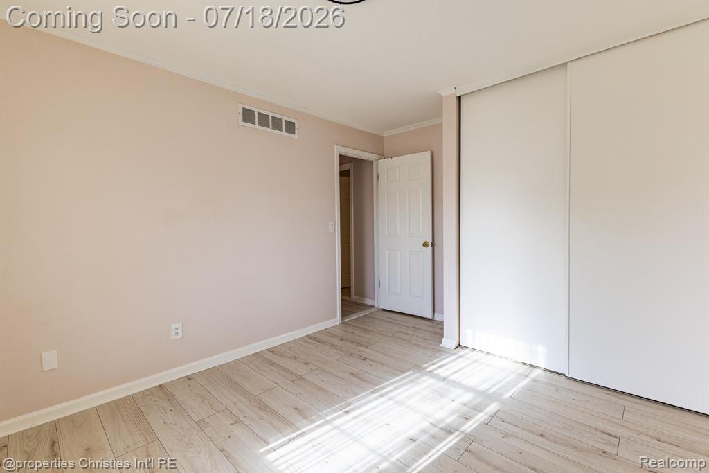 45568 Margate Drive, Macomb, MI 48044 — Photo 37