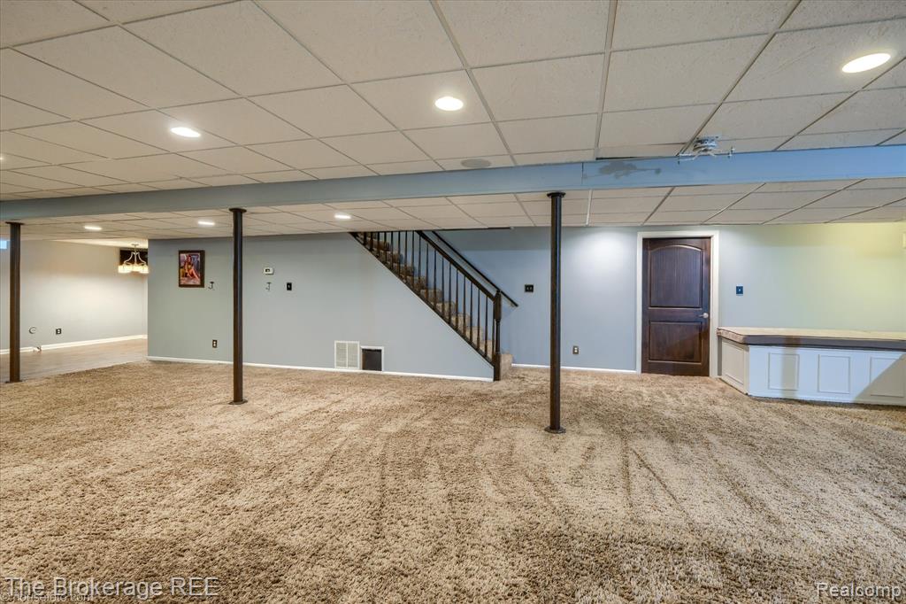 5239 Farmridge Lane, Grand Blanc, MI 48439 — Photo 70