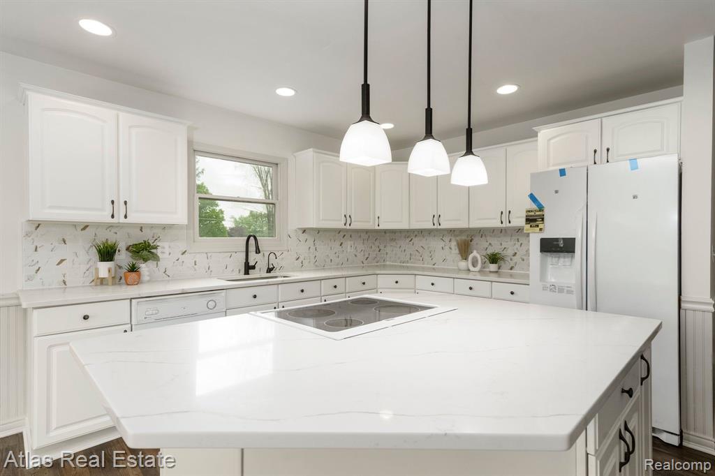 7371 BURPEE Road, Grand Blanc, MI 48439 — Photo 28