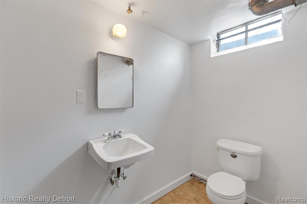 5919 Oakman Boulevard, Detroit, MI 48204 — Photo 39