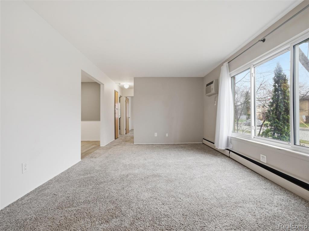 4625 Leafdale Avenue, 2B, Royal Oak, MI 48073 — Photo 4