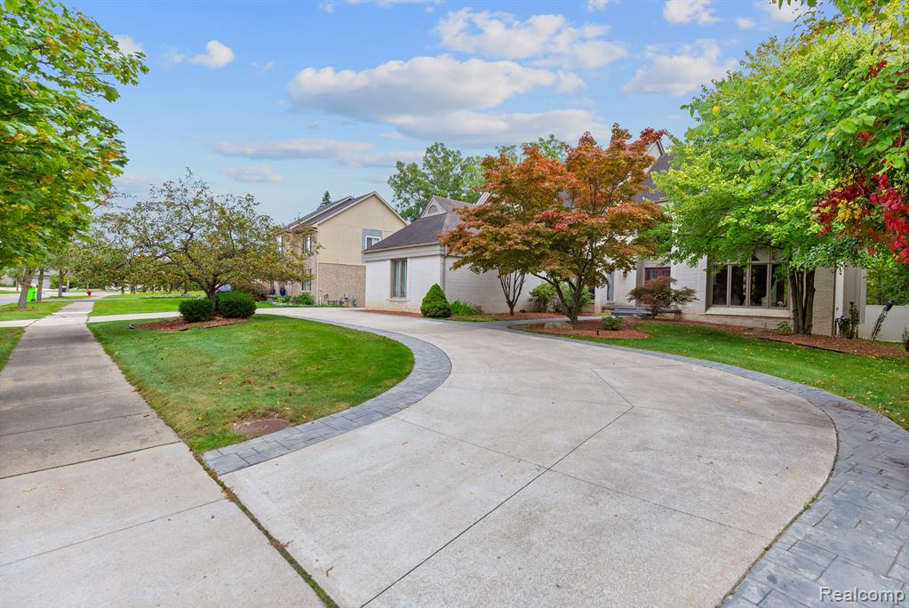 6786 TORYBROOKE Circle, West Bloomfield, MI 48323 — Photo 3