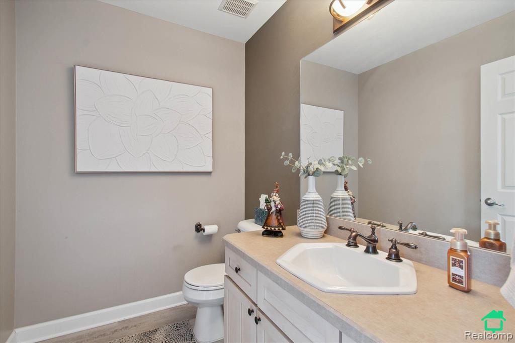 51171 W Hills Drive, Plymouth, MI 48170 — Photo 26
