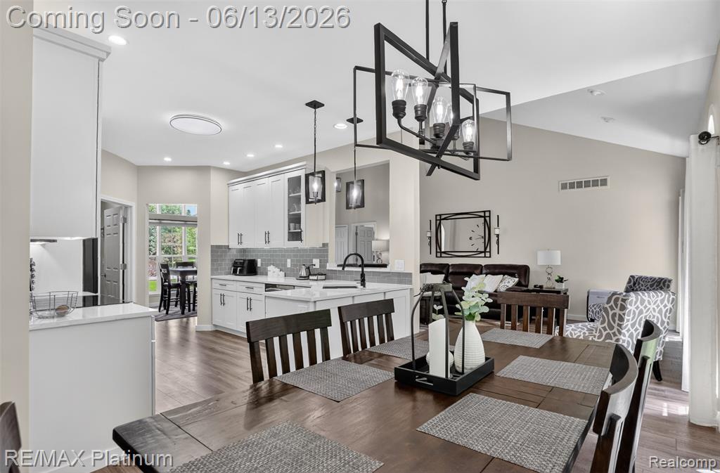 5060 Yax Pointe Drive, Howell, MI 48843 — Photo 13