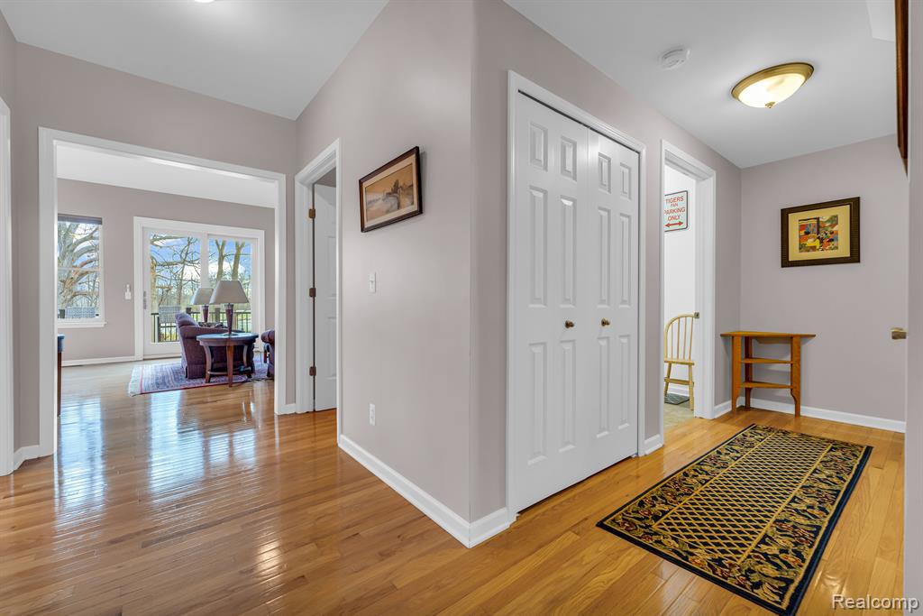 620 FAIRWAYS Lane, Chelsea, MI 48118 — Photo 25