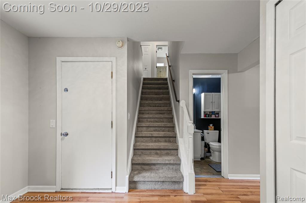 8185 S Huron River Drive, Ypsilanti, MI 48197 — Photo 10