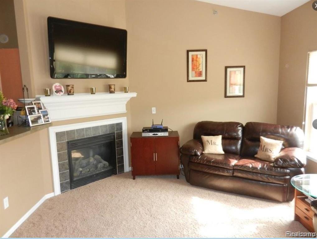 43054 STRAND Drive, Sterling Heights, MI 48313 — Photo 10