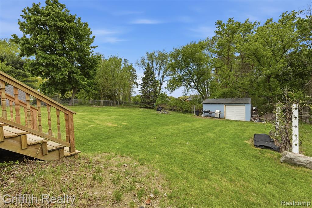 9198 Silver Lake Road, Linden, MI 48451 — Photo 37
