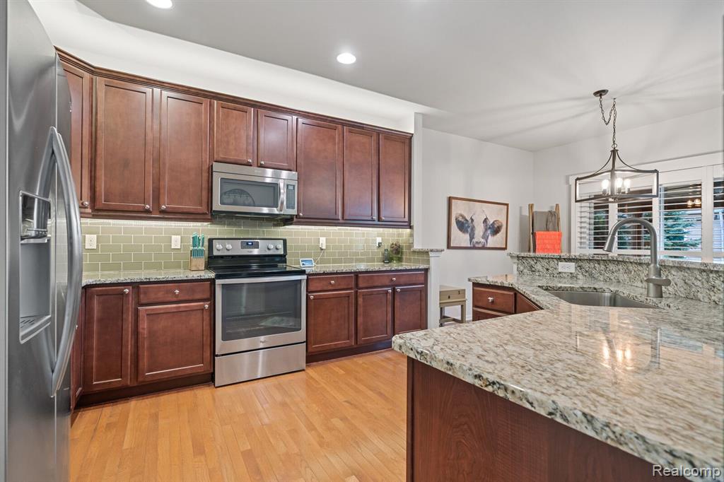 49446 LAKEWOOD Street, Macomb, MI 48042 — Photo 11