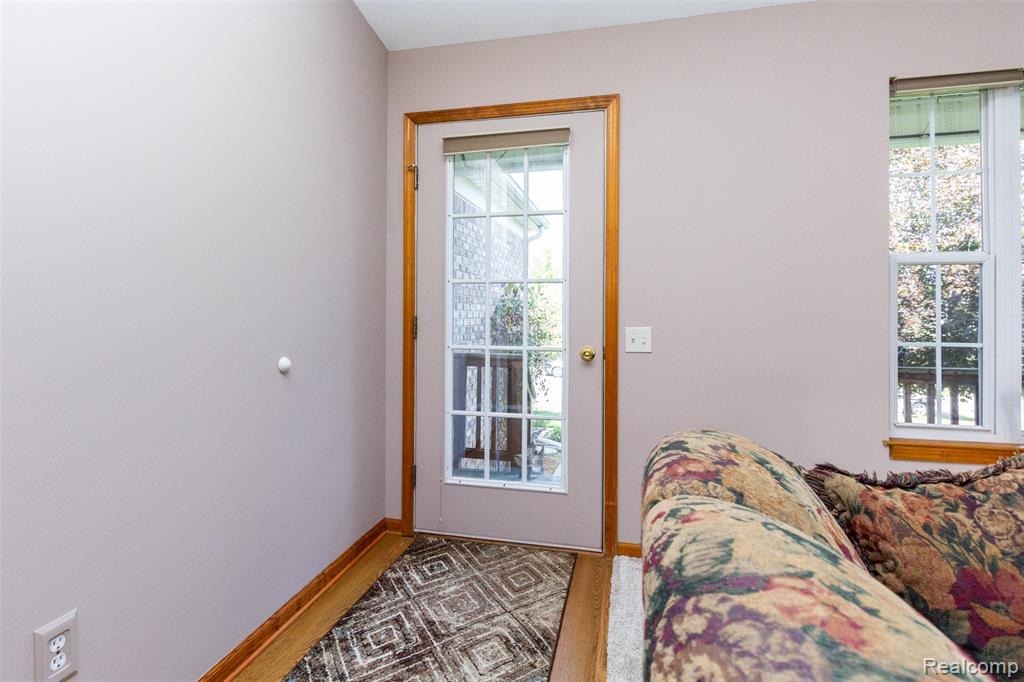 11270 Linda Kay, Goodrich Vlg, MI — Photo 6