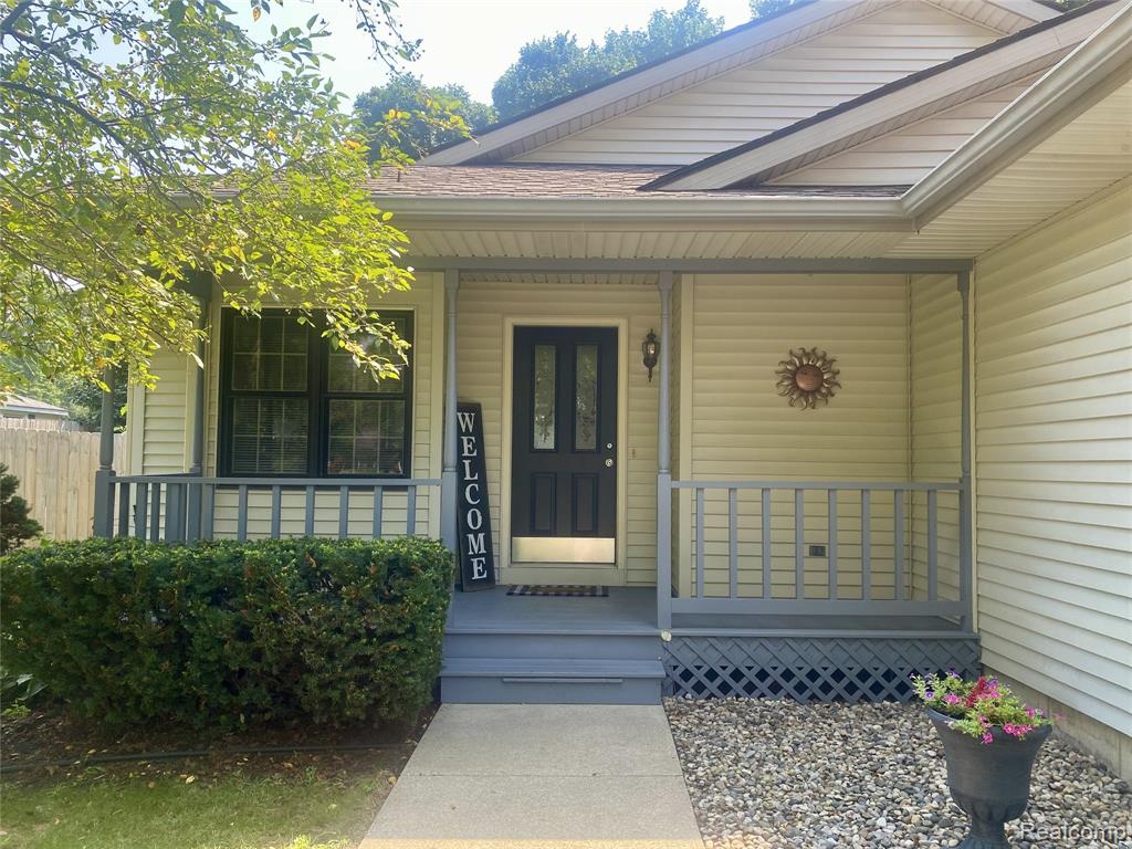 2101 W U Avenue, Schoolcraft, MI 49087 — Photo 2