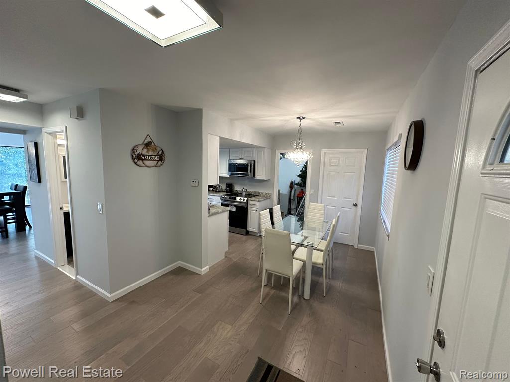 27129 FARMBROOK VILLA Drive, Southfield, MI 48034 — Photo 7