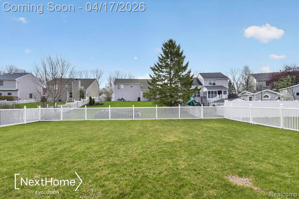 321 Oxford Court, Belleville, MI 48111 — Photo 51