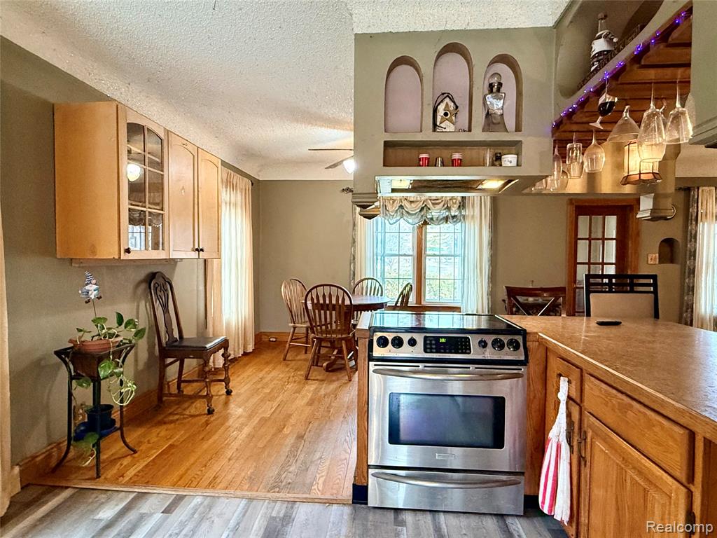 3194 S Vassar Road, Burton, MI 48519 — Photo 3