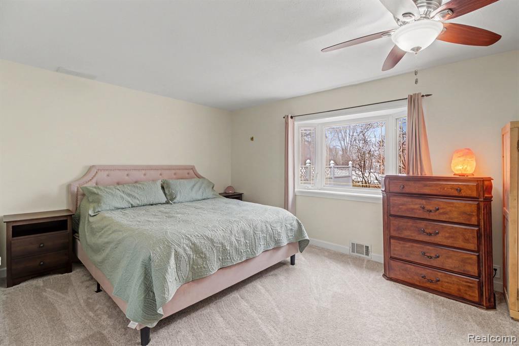 768 Pleasant Ridge, Lake Orion, MI 48362 — Photo 24