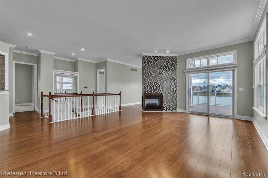 985 Watersedge Court, Oxford, MI 48371 — Photo 17