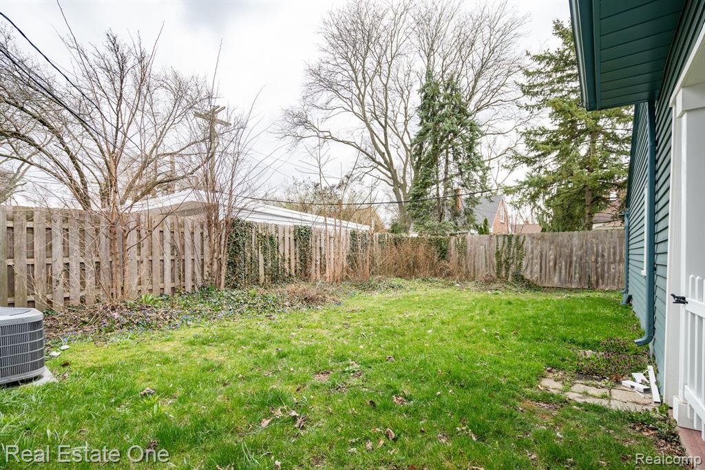 4727 OLIVIA AVENUE, Royal Oak, MI 48073 — Photo 28