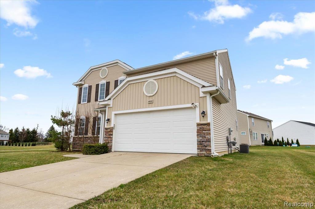 6059 BLUEFIELD Drive, Linden, MI 48451 — Photo 32