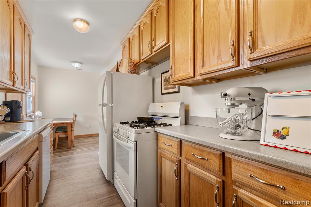 851 Auburndale Avenue, Ypsilanti, MI 48198 — Photo 9
