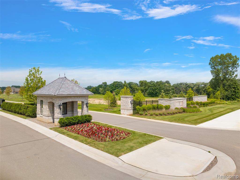 1792 VISTA Drive, Oakland, MI — Photo 9