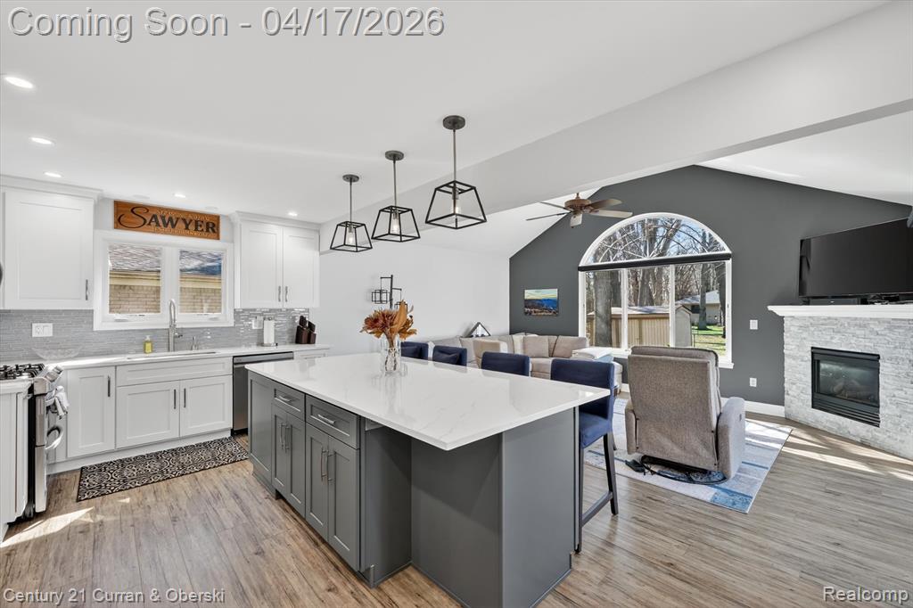 39627 Kirkland Drive, Canton, MI 48188 — Photo 10