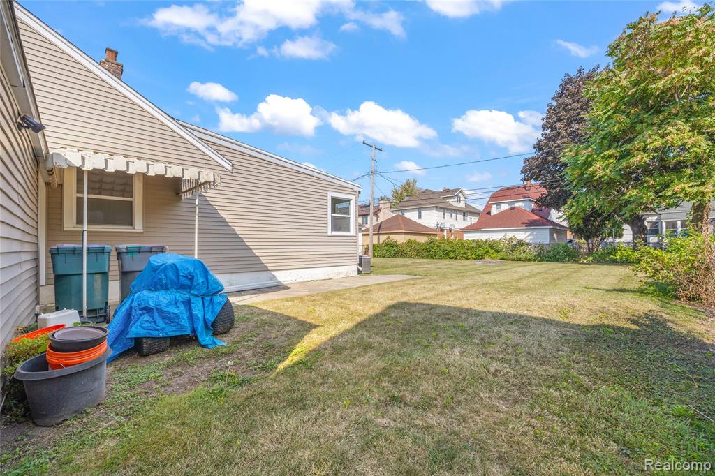 4964 Kenilworth Street, Dearborn, MI 48126 — Photo 18